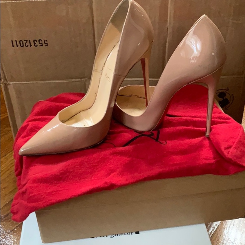 Louboutin So Kate 120 Nude Patent Leather Pumps